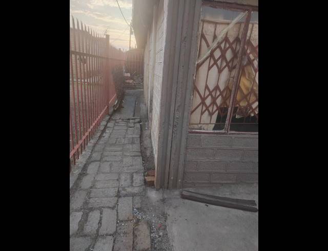 3 BEDROOM HOUSE FOR SALE IN MERITENG